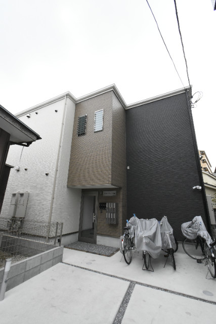 ��ʌ��������܎s�k��听���S���ڂ̃A�p�[�g�̌����O��