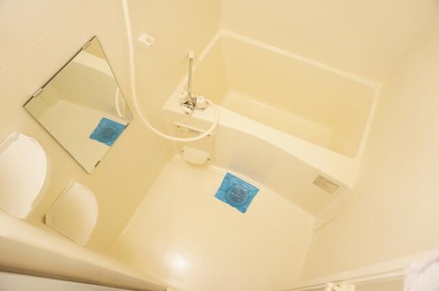 ��ʌ��z�J�s�ԓc�P���ڂ̃A�p�[�g�̃o�X