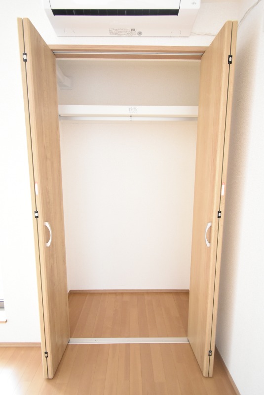 ��ʌ��������܎s�k��听���S���ڂ̃A�p�[�g�̎��[