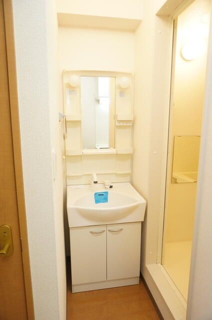 ��ʌ��z�J�s�ԓc�P���ڂ̃A�p�[�g�̐��ʏ�