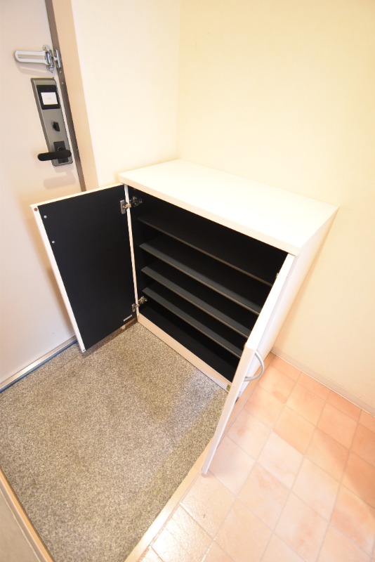 ��ʌ��ӂ��ݖ�s�㕟���U���ڂ̃A�p�[�g�̌���