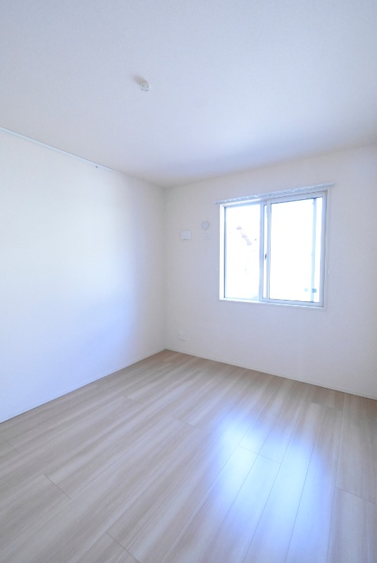 ��ʌ��������܎s��{��O���P���ڂ̃A�p�[�g�̂��̑������E�X�y�[�X