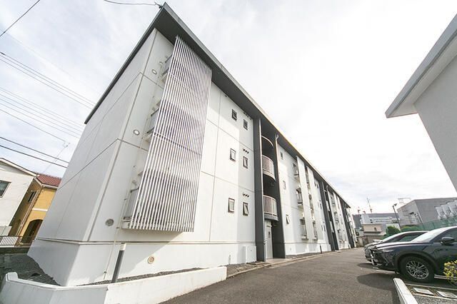 ��ʌ��������܎s�Y�a��O�n�R���ڂ̃}���V�����̌����O��