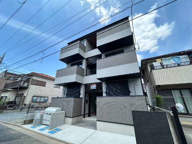 ��ʌ��������܎s��{��听���Q���ڂ̃A�p�[�g�̌����O��