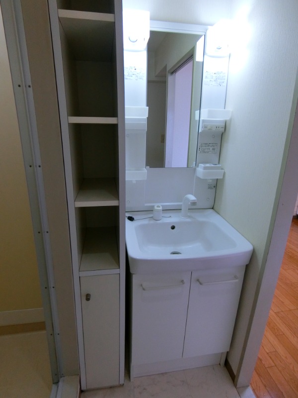 ��ʌ�����s�˒˓��P���ڂ̃}���V�����̐��ʏ�