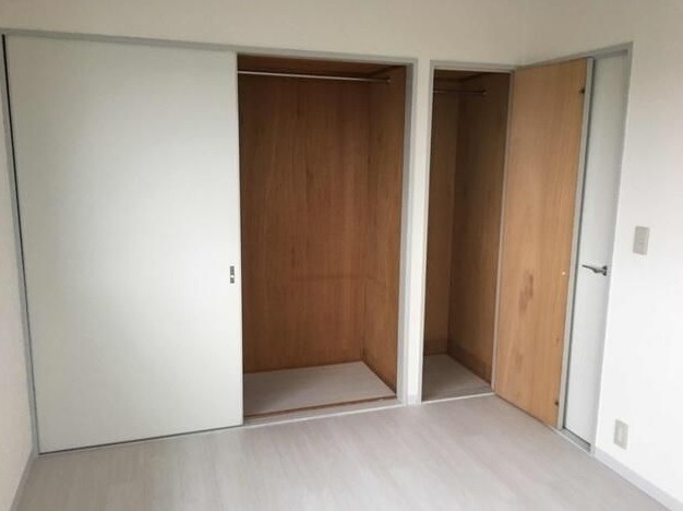 ��ʌ��������܎s����厚�w��̃}���V�����̎��[