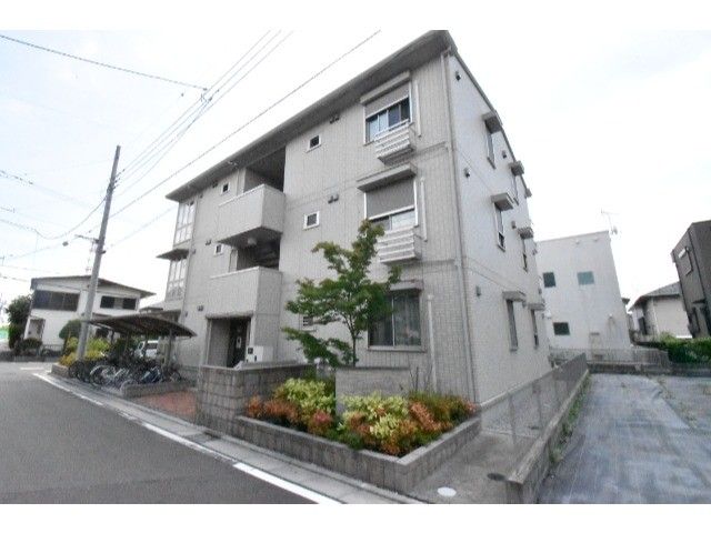 ��ʌ��������܎s�΋�����T����38-16�̃A�p�[�g�̌����O��