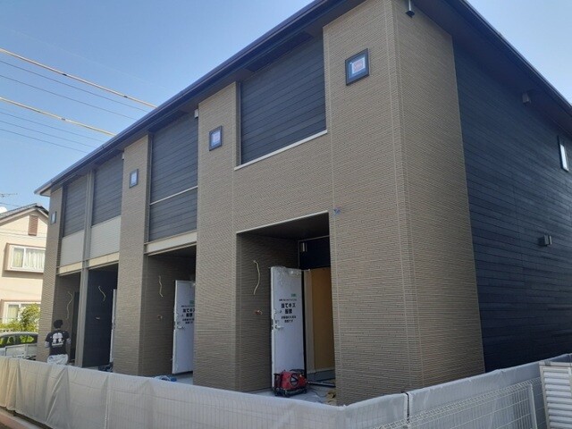 ��ʌ������s���v��̃A�p�[�g�̌����O��