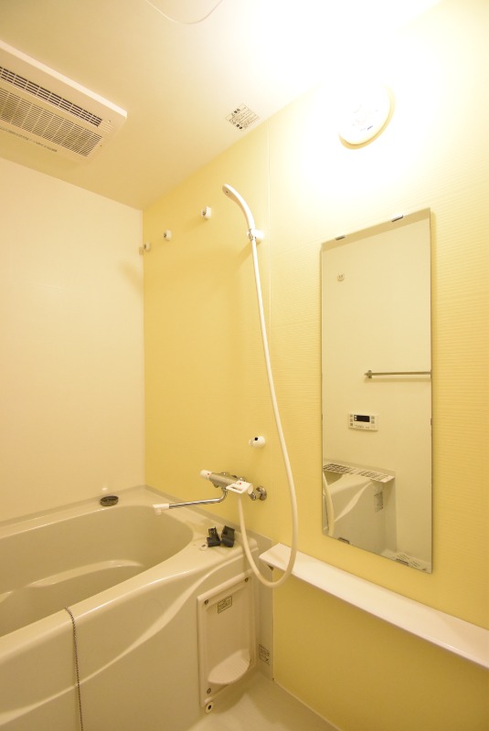 ��ʌ�����s�؂R���ڂ̃}���V�����̃o�X