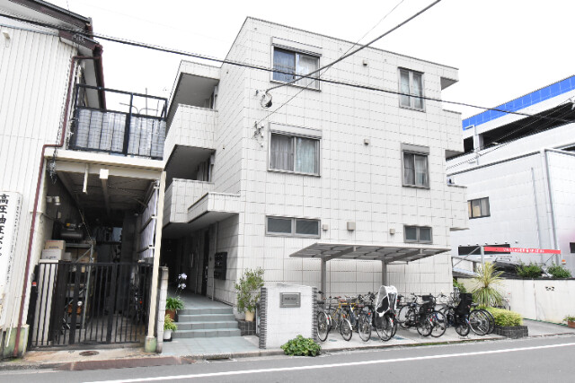 ��ʌ�����s�؂R���ڂ̃}���V�����̌����O��