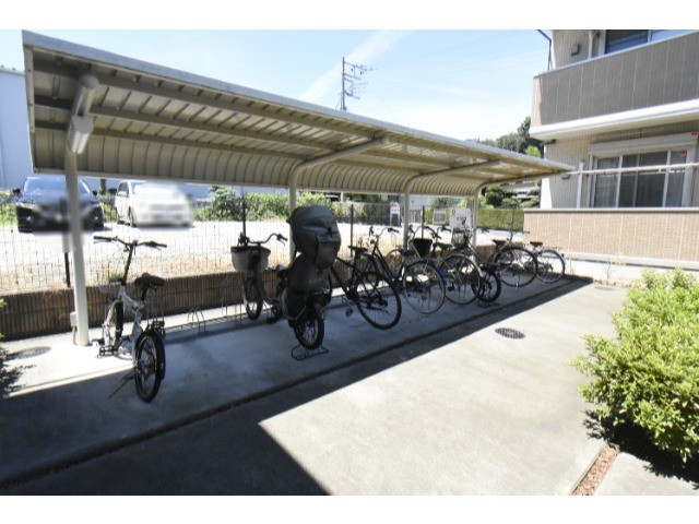 ��ʌ��������܎s�k��g�쒬�Q���ڂ̃A�p�[�g�̂��̑�