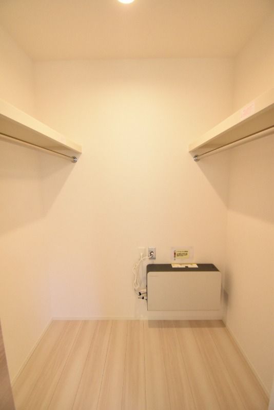 ��ʌ��������܎s�Y�a��̉ƂS���ڂ̃A�p�[�g�̎��[