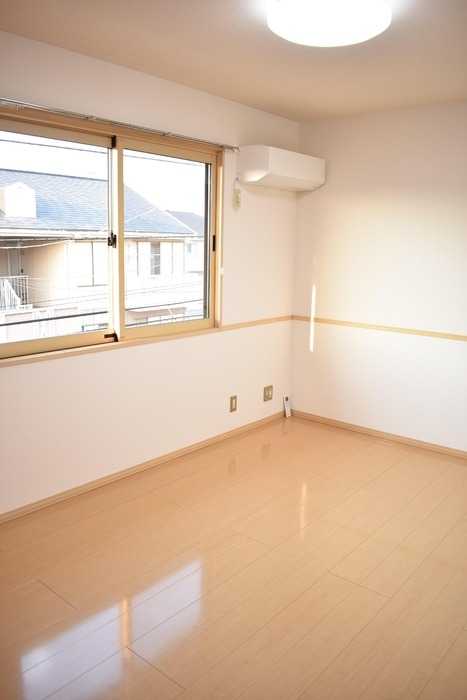 ��ʌ��������܎s�����擌��{�P���ڂ̃A�p�[�g�̂��̑������E�X�y�[�X