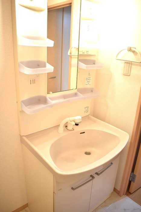 ��ʌ��������܎s�����擌��{�P���ڂ̃A�p�[�g�̐��ʏ�