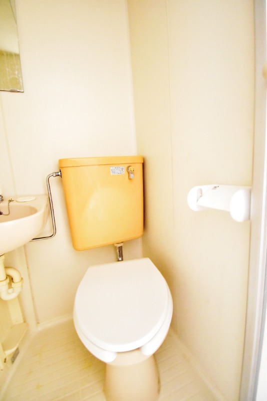 ��ʌ��������܎s������厚�쒆�ۂ̃A�p�[�g�̃g�C��