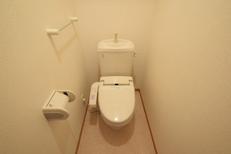 ��ʌ�����s���ԂR���ڂ̃A�p�[�g�̃g�C��