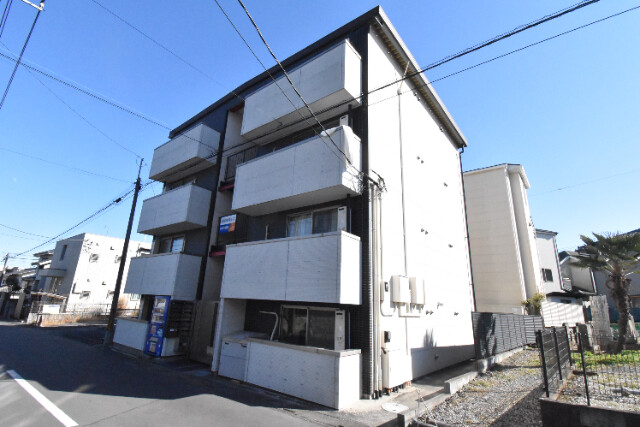 ��ʌ��������܎s��{��������P���ڂ̃}���V�����̌����O��