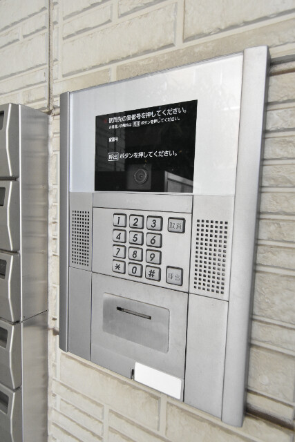 ��ʌ��������܎s�Y�a���ՂR���ڂ̃A�p�[�g�̂��̑�