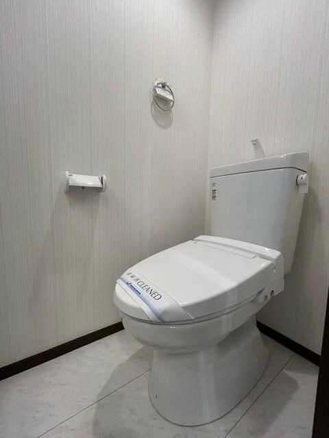 ��ʌ��������܎s�Y�a��j���J�P���ڂ̃A�p�[�g�̃g�C��