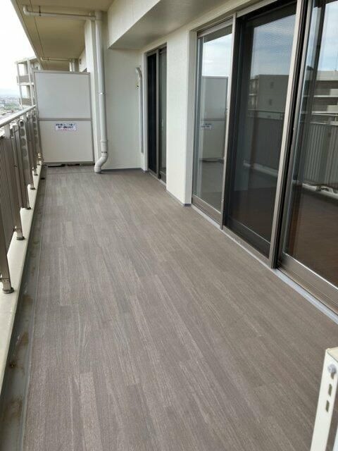 ��ʌ��������܎s�k��{�����R���ڂ̃}���V�����̃o���R�j�[