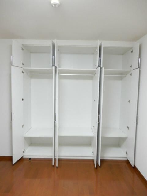 ��ʌ��������܎s�Y�a�捂���Q���ڂ̃}���V�����̎��[