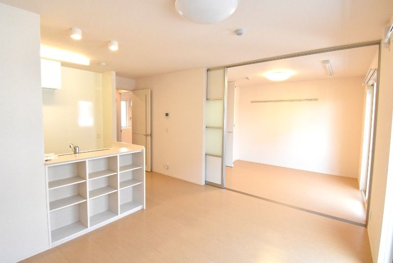 ��ʌ��������܎s������t���P���ڂ̃A�p�[�g�̋��ԁE���r���O