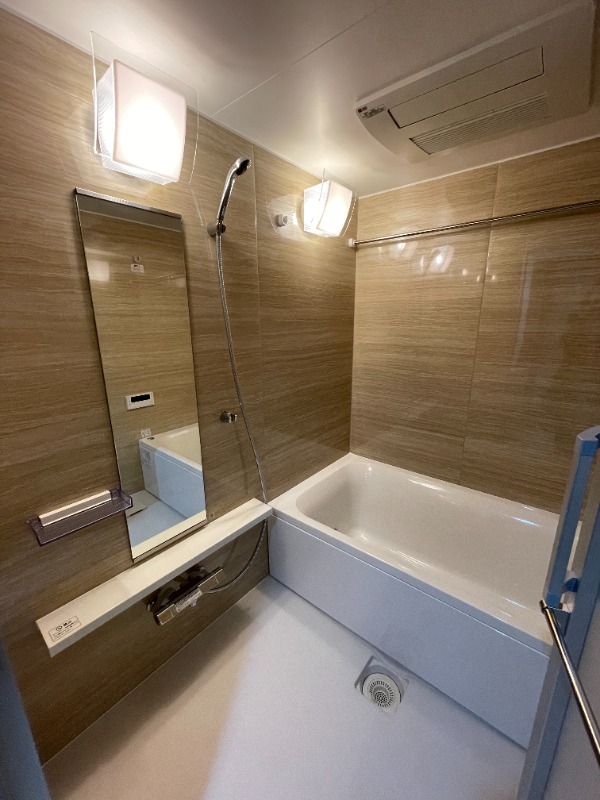 ��ʌ��������܎s��{�扺���P���ڂ̃}���V�����̃o�X