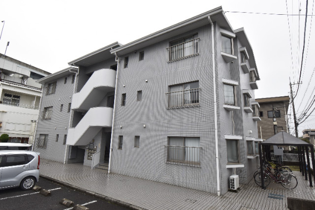 ��ʌ��������܎s������~����R���ڂ̃}���V�����̌����O��