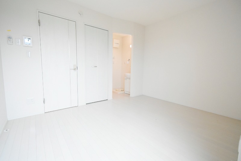 ��ʌ��������܎s������厚�@���̃A�p�[�g�̋��ԁE���r���O