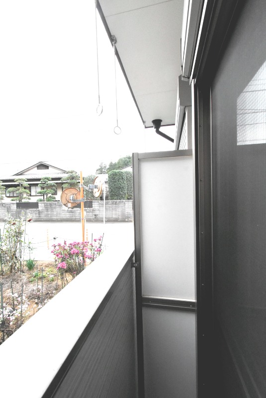 ��ʌ��������܎s������厚�@���̃A�p�[�g�̃o���R�j�[