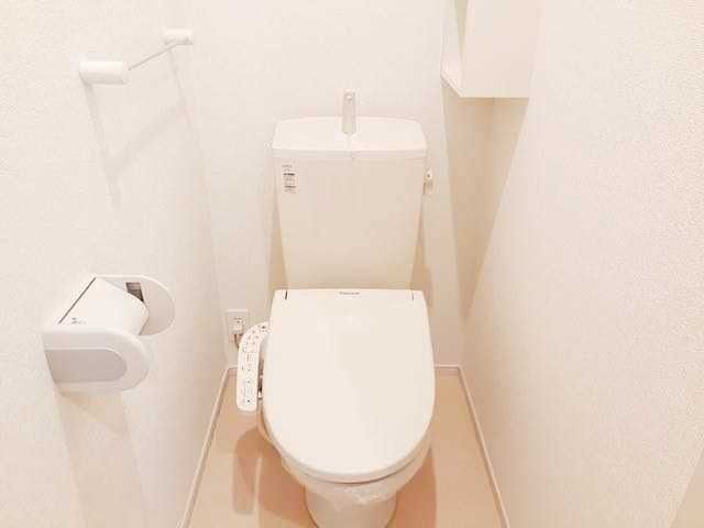 ��ʌ��z�J�s���C�N�^�E���Q���ڂ̃A�p�[�g�̃g�C��