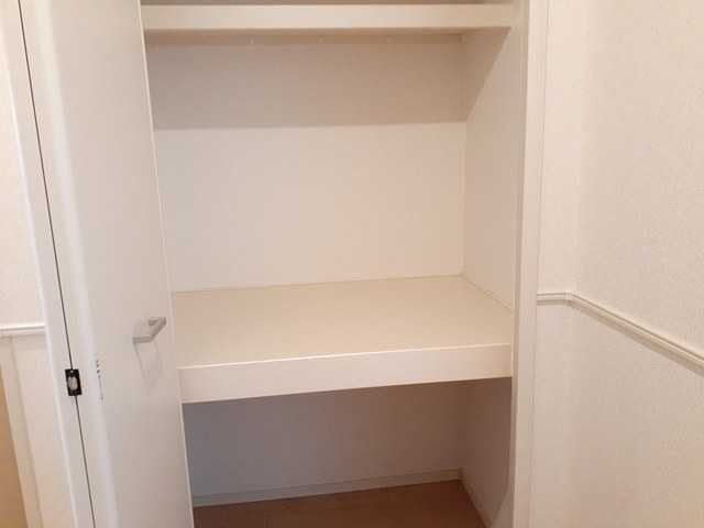 ��ʌ��z�J�s���C�N�^�E���Q���ڂ̃A�p�[�g�̂��̑��ݔ�