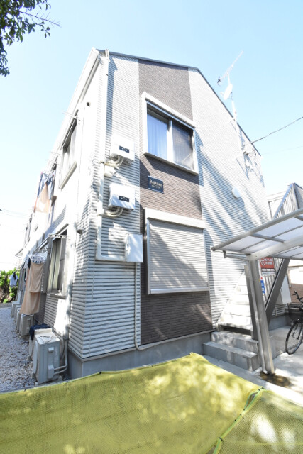 ��ʌ��������܎s����厚�w��̃A�p�[�g�̌����O��