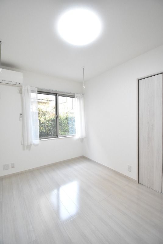 ��ʌ��������܎s����厚�w��̃A�p�[�g�̋��ԁE���r���O