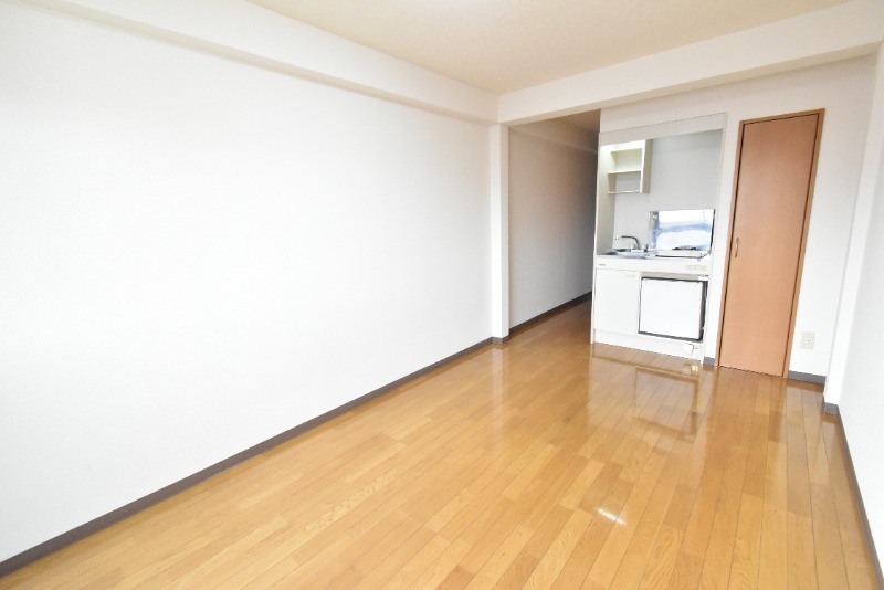 ��ʌ��������܎s�k����i���R���ڂ̃}���V�����̋��ԁE���r���O