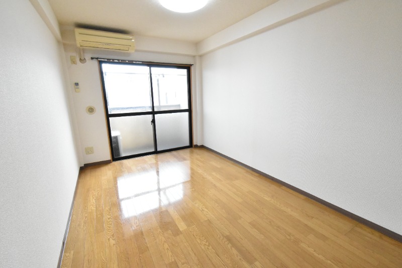 ��ʌ��������܎s�k����i���R���ڂ̃}���V�����̂��̑������E�X�y�[�X