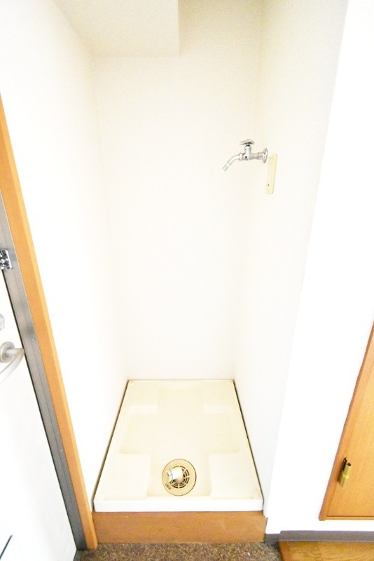 ��ʌ��������܎s�k����i���R���ڂ̃}���V�����̂��̑������E�X�y�[�X