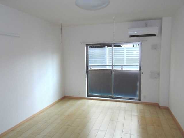 ��ʌ�����s�{���P���ڂ̃}���V�����̋��ԁE���r���O