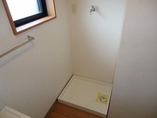 ��ʌ��@�c�s�n���P���ڂ̃e���X�n�E�X�̂��̑�