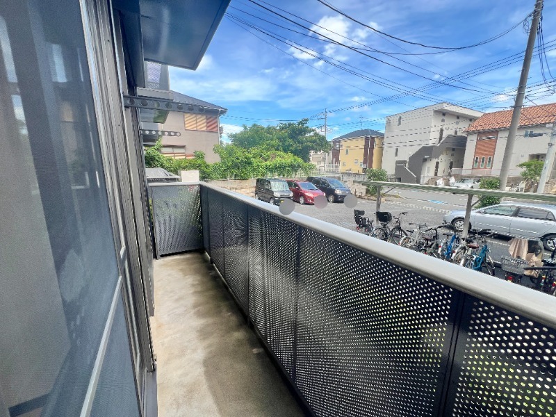 ��ʌ��������܎s������t���R���ڂ̃A�p�[�g�̃o���R�j�[