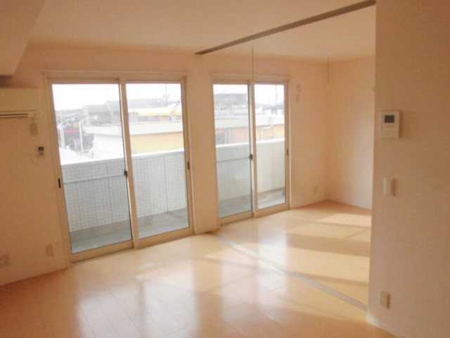 ��ʌ��������܎s��΋�z�K�R���ڂ̃A�p�[�g�̂��̑������E�X�y�[�X