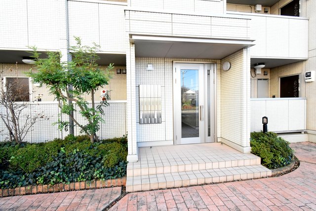 ��ʌ��������܎s��΋�z�K�R���ڂ̃A�p�[�g�̃G���g�����X