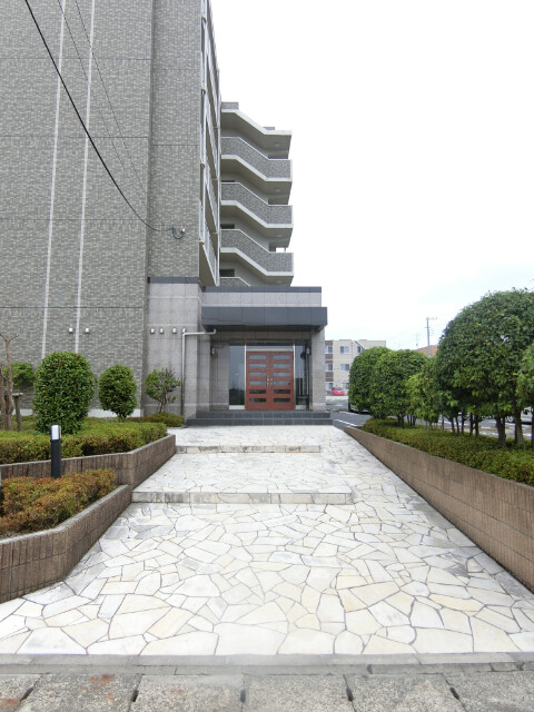 ��ʌ������s���v��̃}���V�����̃G���g�����X