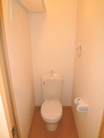 ��ʌ�����s�厚�v���q��V�c�̃A�p�[�g�̃g�C��