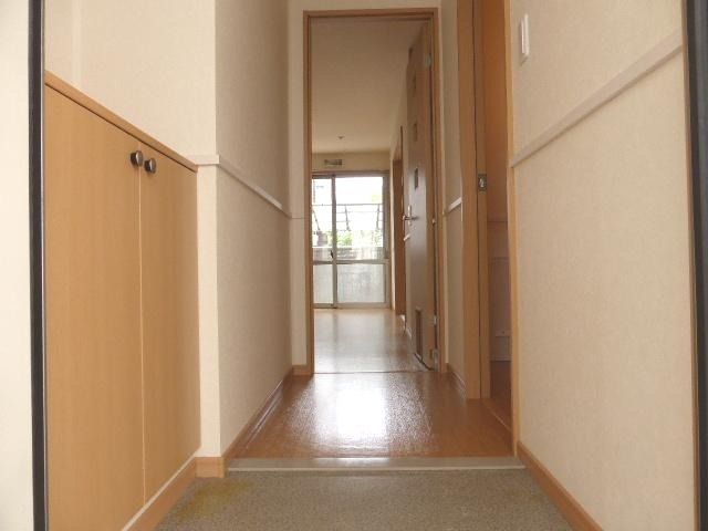 ��ʌ�����s�厚�v���q��V�c�̃A�p�[�g�̌���