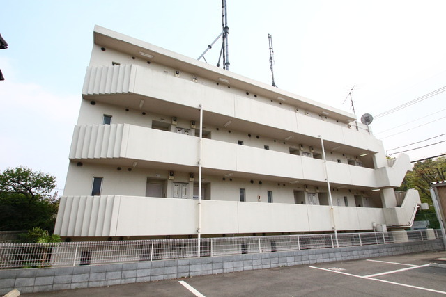 ��ʌ��������܎s������厚���[��̃}���V�����̌����O��