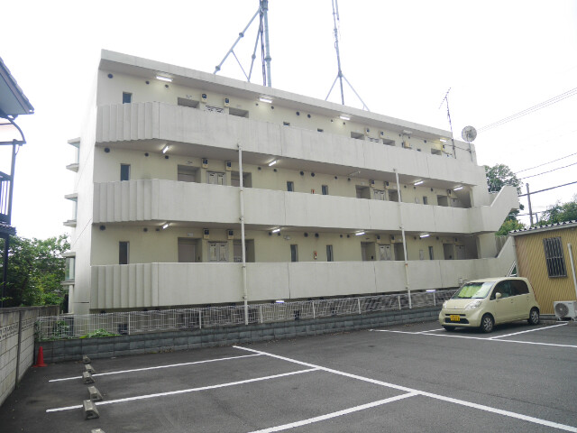 ��ʌ��������܎s������厚���[��̃}���V�����̌����O��