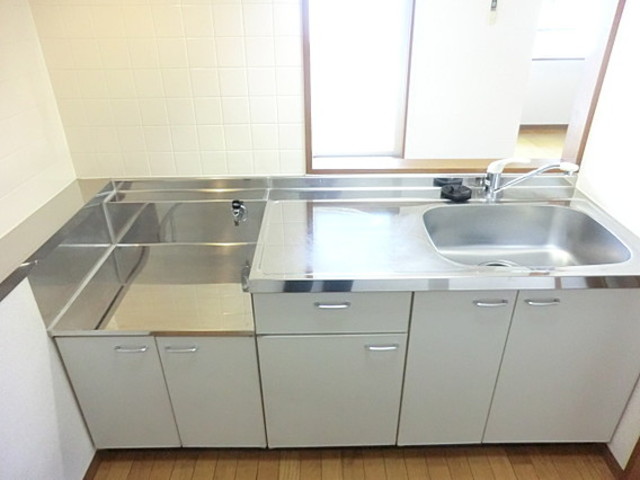 ��ʌ��������܎s�����扺�����V���ڂ̃}���V�����̃L�b�`��