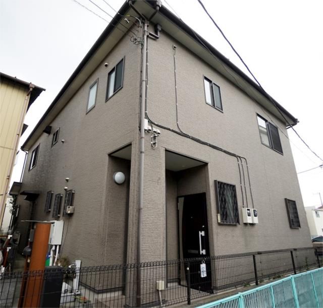 ��ʌ�����s�����P���ڂ̃^�E���n�E�X�̌����O��