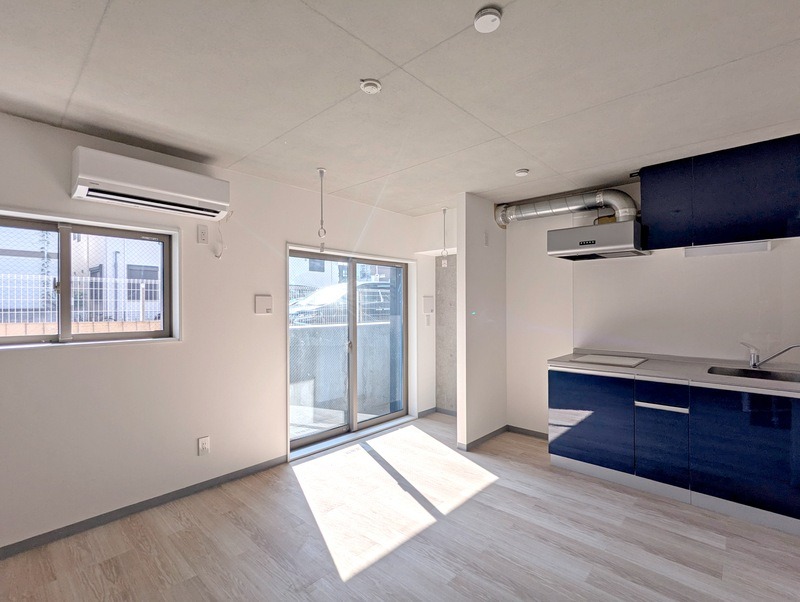 ��ʌ��������܎s��{����ؒ��S���ڂ̃}���V�����̋��ԁE���r���O